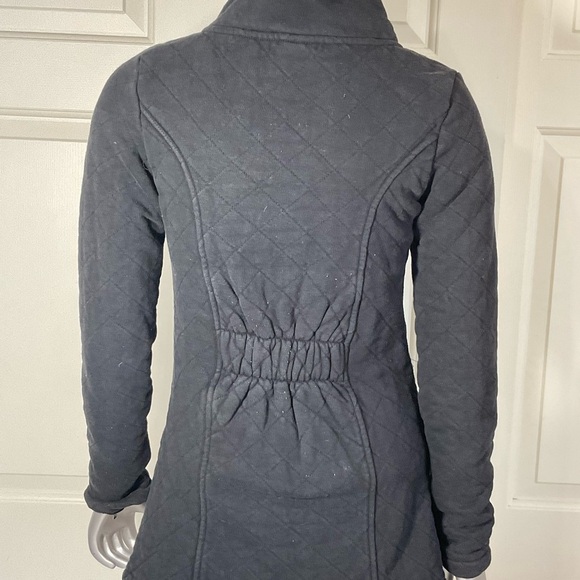 The North Face Black Quilted Faux Fur Lined Zip Up Coat sz Xtra Small - Picture 3 of 9